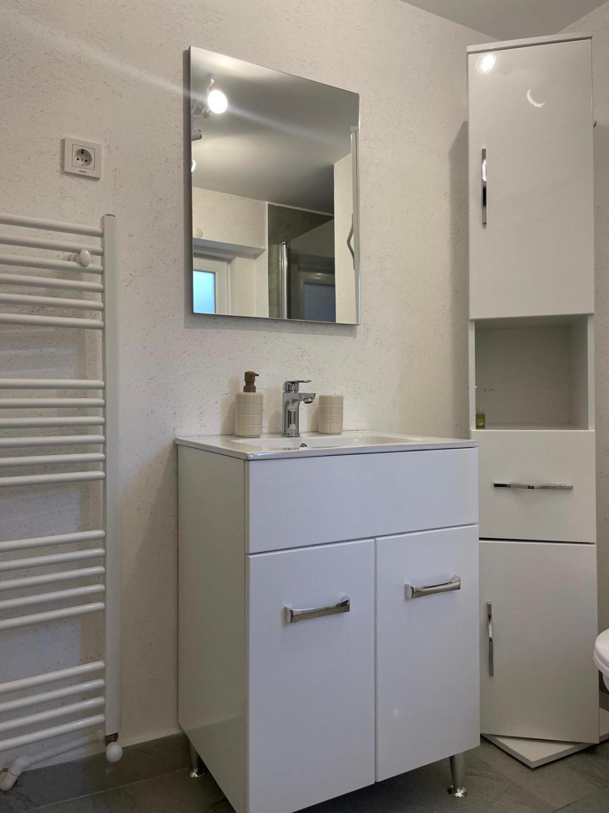 Вилла Aminah House Констанца Экстерьер фото